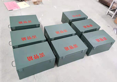 金安炸药箱和雷管箱一般是怎么存放的？