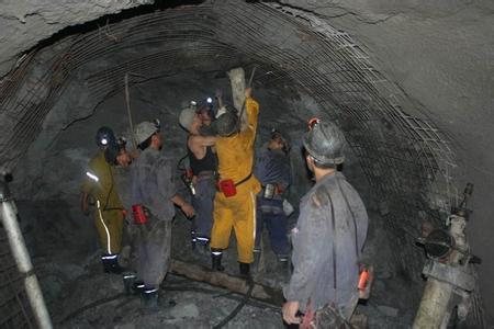 金安工程爆破中的危险因素分析以及应对工程爆破危险的措施